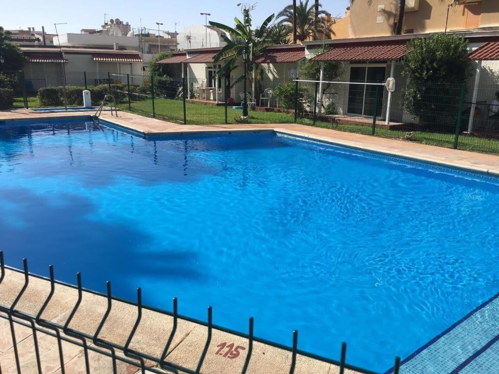 Appartement Arpa de Tréboles - Carihuela Views! à Torremolinos Extérieur photo