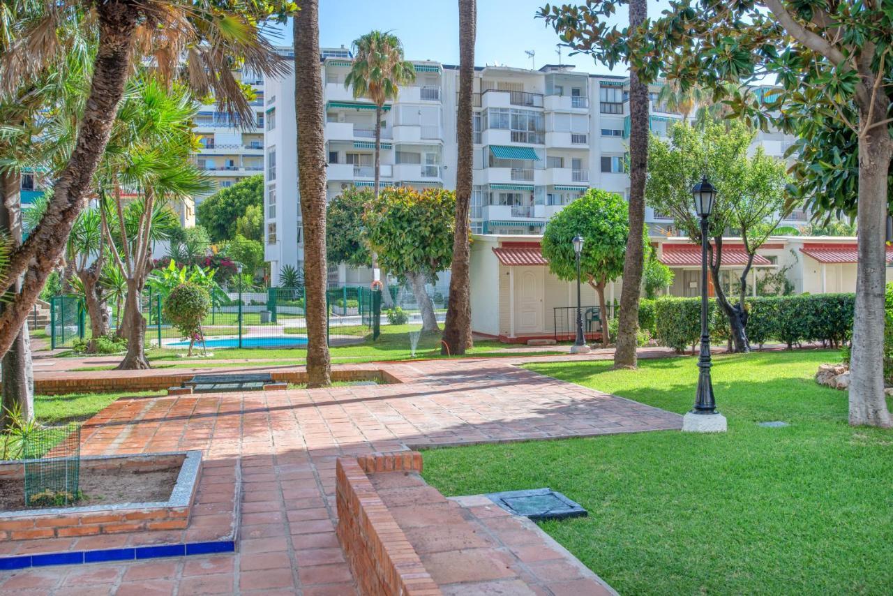 Appartement Arpa de Tréboles - Carihuela Views! à Torremolinos Extérieur photo