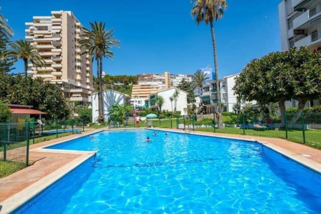 Appartement Arpa de Tréboles - Carihuela Views! à Torremolinos Extérieur photo