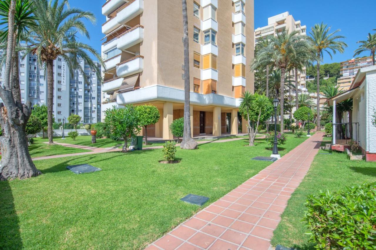 Appartement Arpa de Tréboles - Carihuela Views! à Torremolinos Extérieur photo