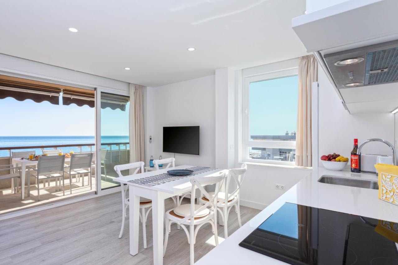 Appartement Arpa de Tréboles - Carihuela Views! à Torremolinos Extérieur photo